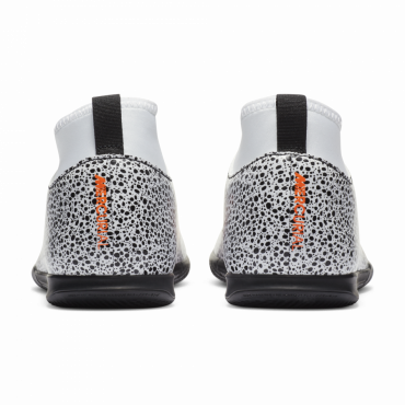 NIKE JR MERCURIAL SUPERFLY 7 CLUB CR7 SAFARI IC SÁLOVKY DĚTSKÉ - Bílá, Oranžová č.2