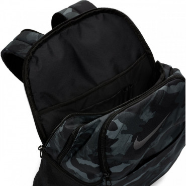 NIKE BRASILIA 9.0. BATOH - Maskáčová č.8